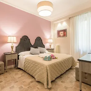 Ferienhaus Altarocca Embassy, Rom