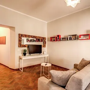 Apartment Appartamento Via Del Monte Della Farina, Rom